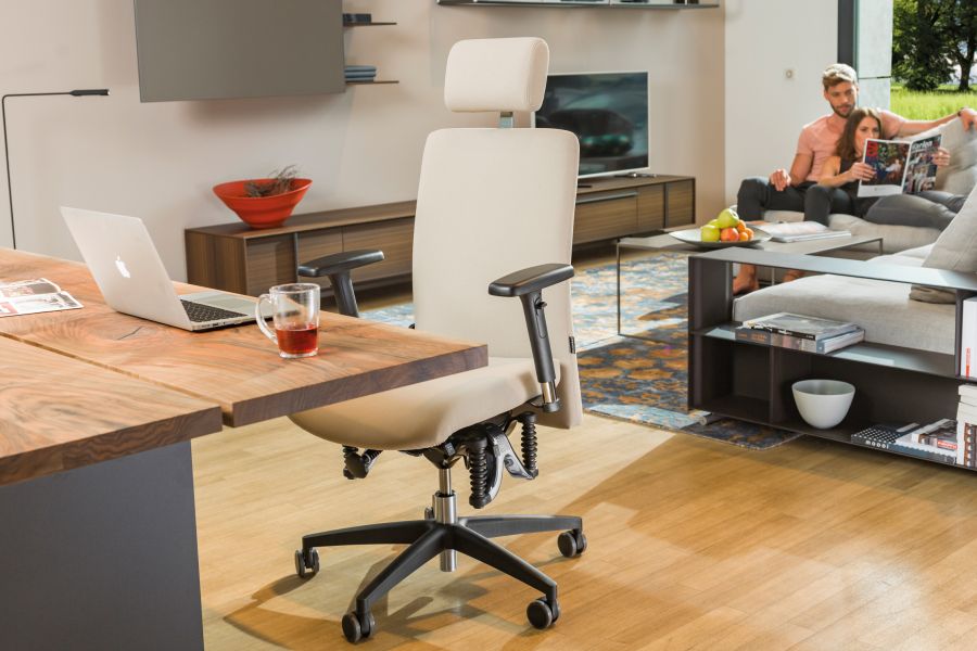 Bioswing 360 iQ B&uuml;rostuhl im Homeoffice