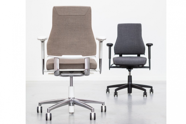 Bürostuhl Axia3122 von vorne und von hinten