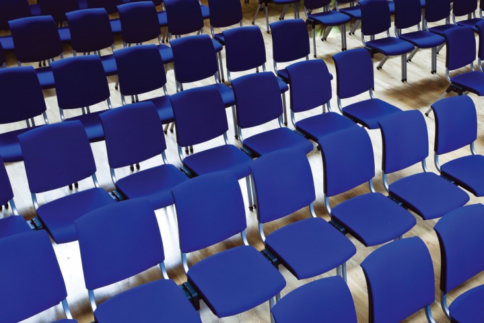 Håg Conventio, Konferenzstuhl, Beispiel Saalbestuhlung