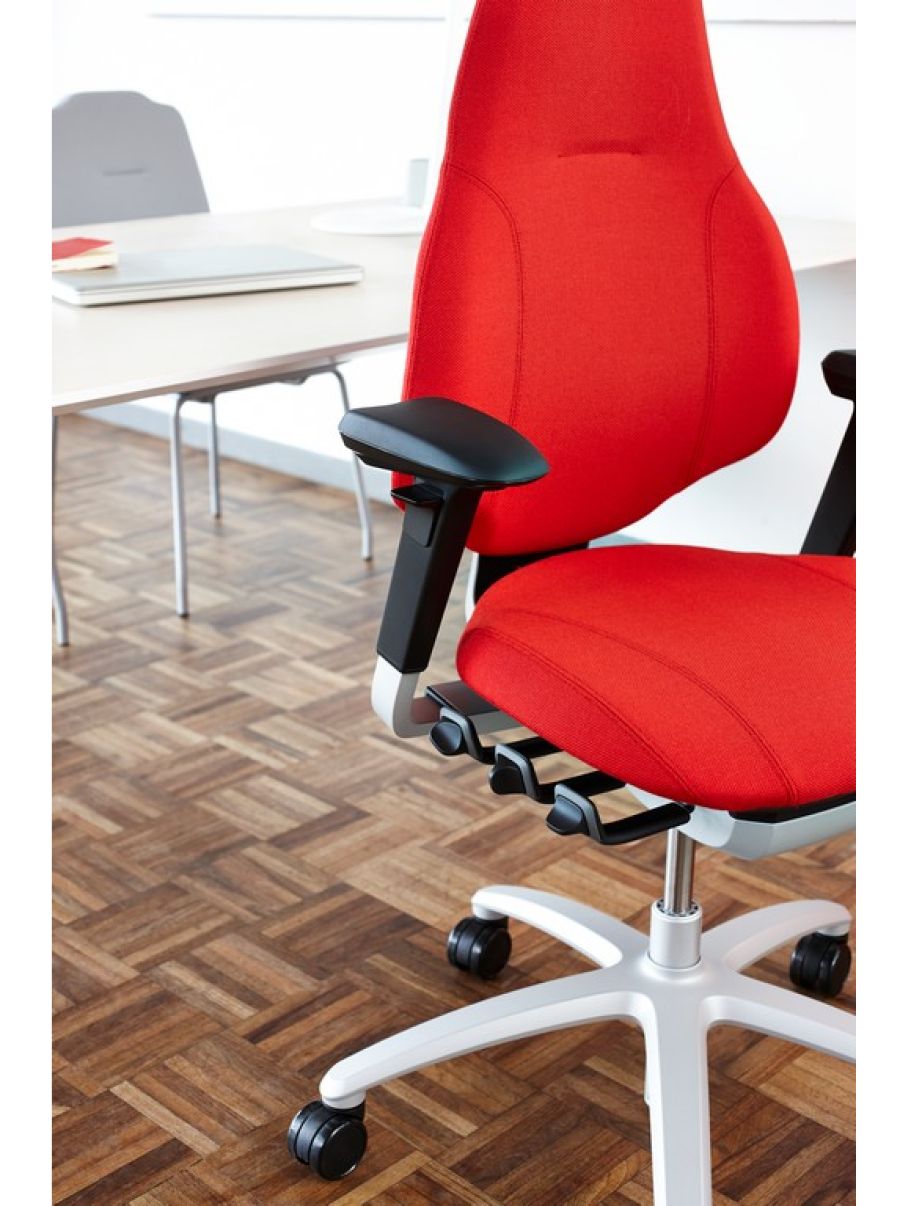 Bürostuhl Mereo 220 von vorne