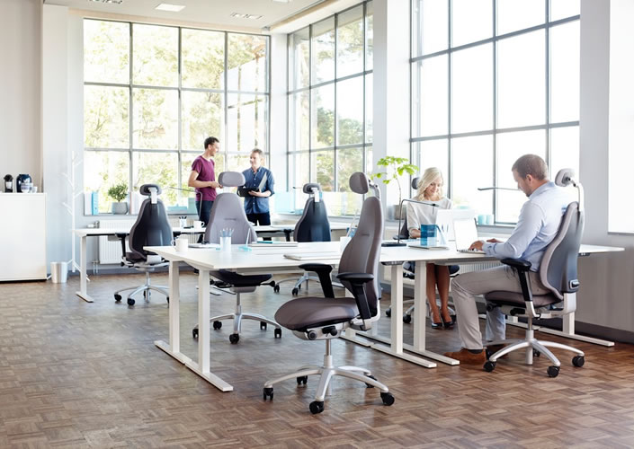 Bürostuhl Mereo im Gruppenbüro