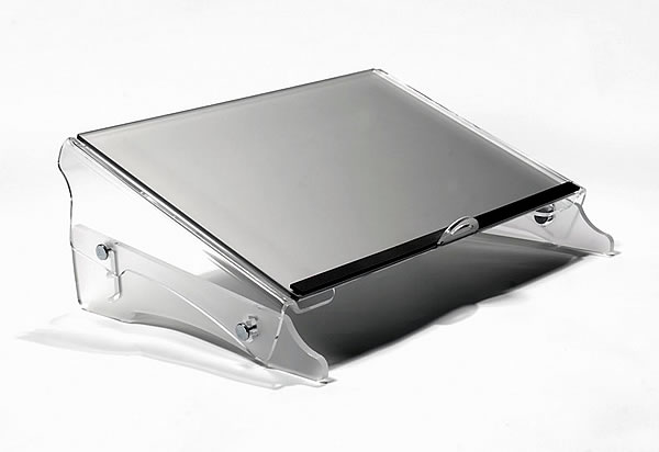 FlexDesk Dokumentenhalter mit verschiebbarer Pultplatte, kann dadurch auch als Lese- und Schreibpult dienen.